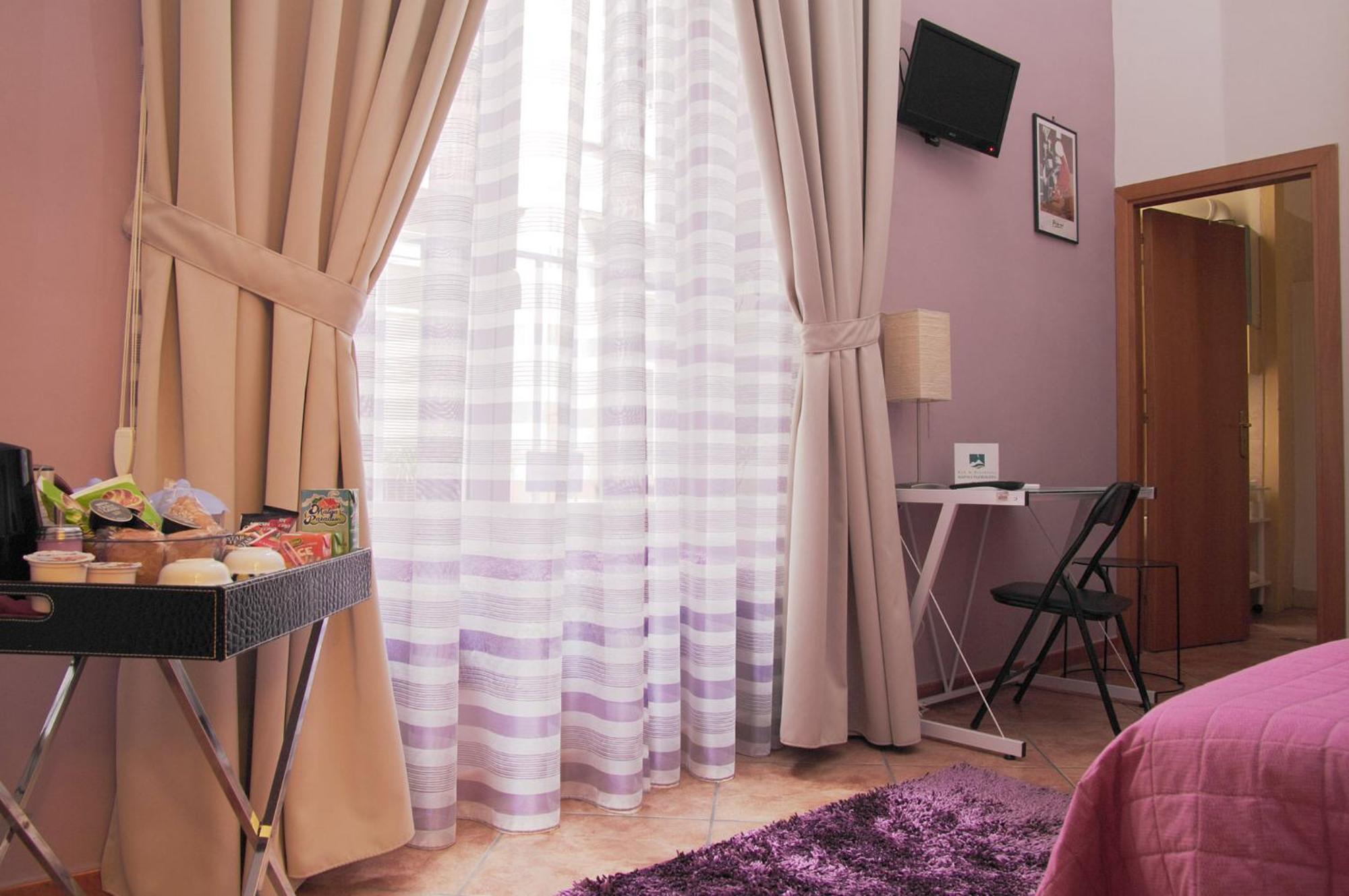 B&B Napoli Plebiscito Buitenkant foto